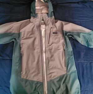 New REI Co-op Stormbolt GORE-TEX Jacket